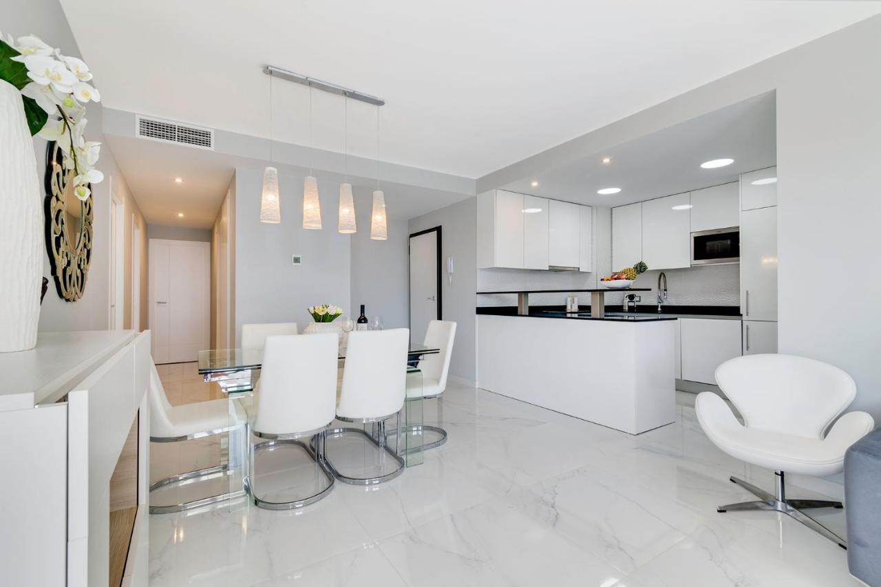Infinity Sunny View Deluxe Apartment Arenales del Sol Luaran gambar